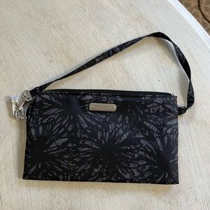 Baggallini Wristlet Wallet, Black/Gray
